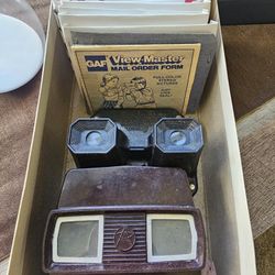 1970's ViewMaster With 16 Story Slides