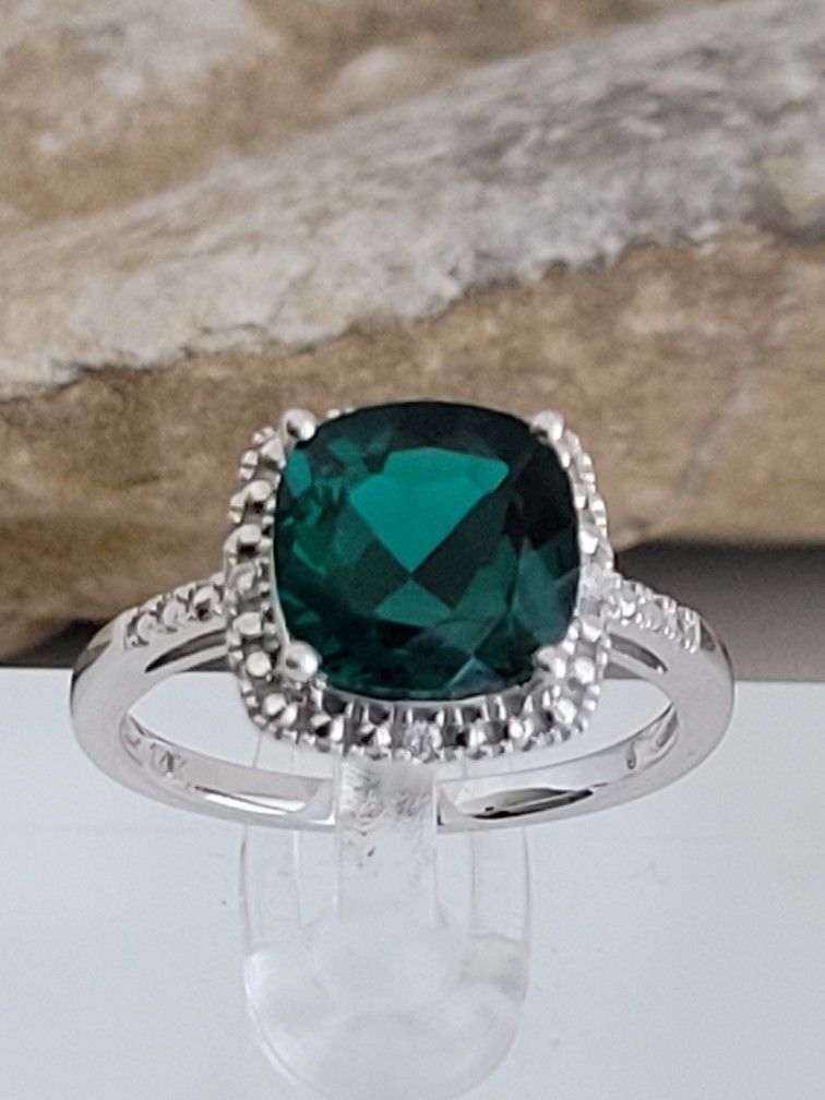 ❤️May Birthstone - 14k Size 7, Solid White Gold Cushion Cut Emerald and Genuine Diamonds Ring – Anillo de Oro Esmeralda y Diamantes