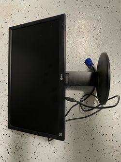 LG Flatron LCD Monitor with Stand comes with hdmi adapter