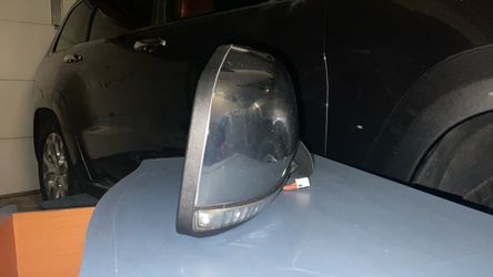 Jeep Grand Cherokee Right Mirror