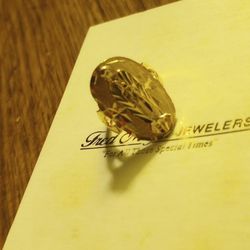 REAL REAL REALREAL 14 KT GOLD RING 