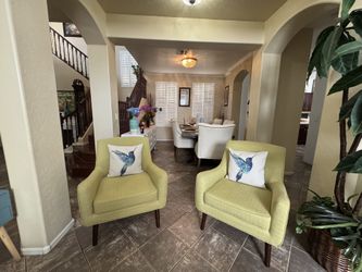 Beautiful Set Of Two Accent Chairs In Excellent Conditions 