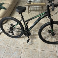 Bike Schuinn Like New  