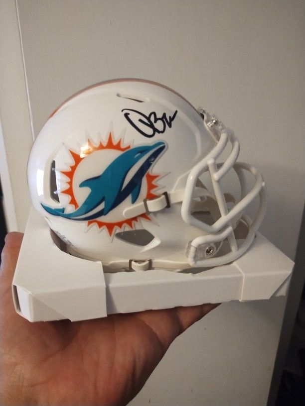 MIAMI DOLPHINS QUINN EWERS AUTOGRAPH MINI HELMET COA JSA
