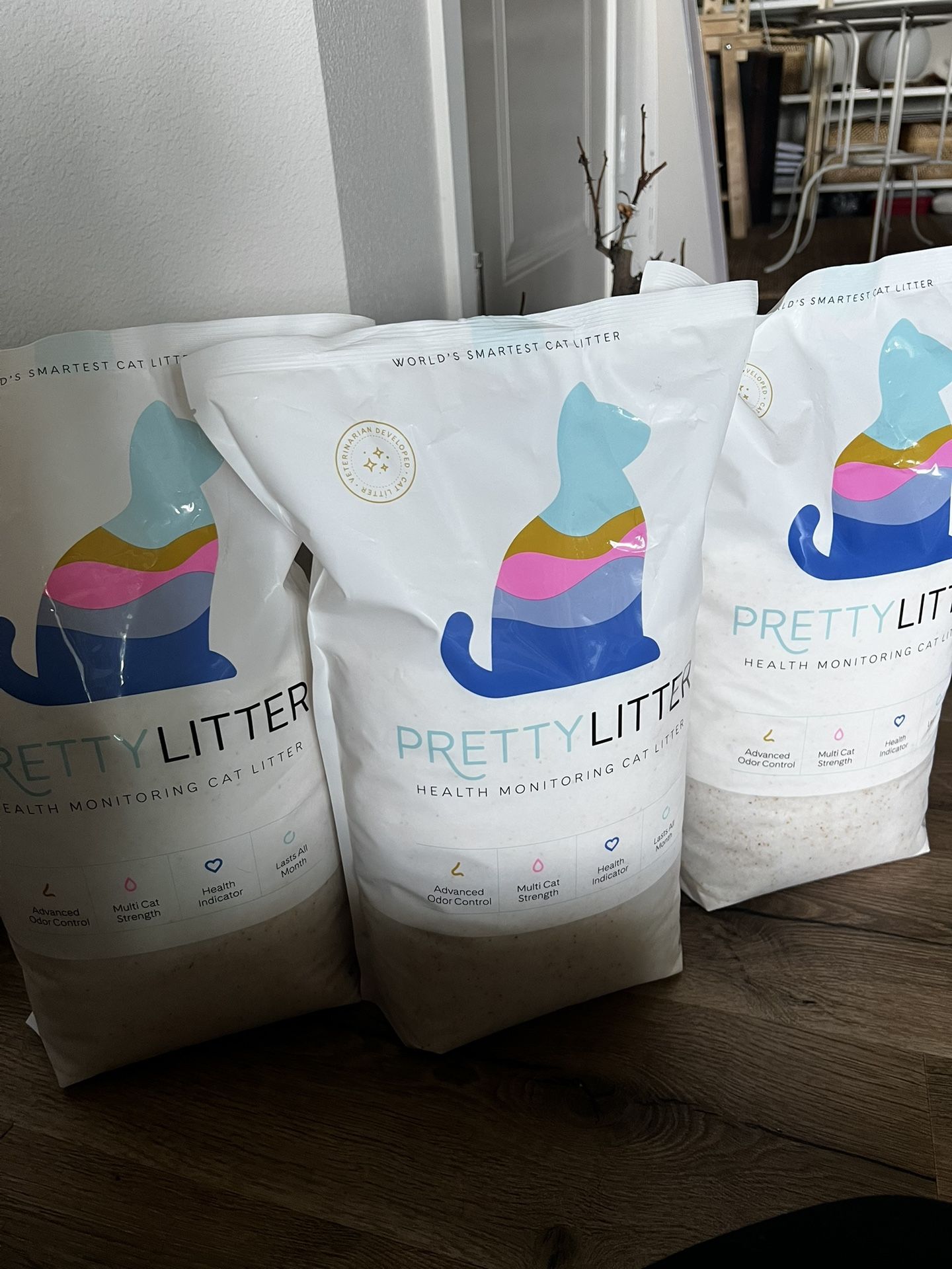 Pretty litter 3 Bags (6 Lbs each)- New/unopened