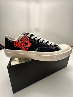 Black Canvas Low-Top Sneaker with Tiger Embroidery