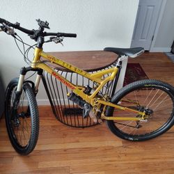 Mongoose Super Tecali Mountain Bike 