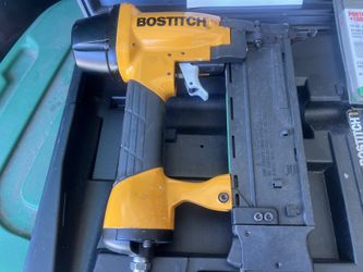 BT200 Industrial Oil-Free Brad Nailer