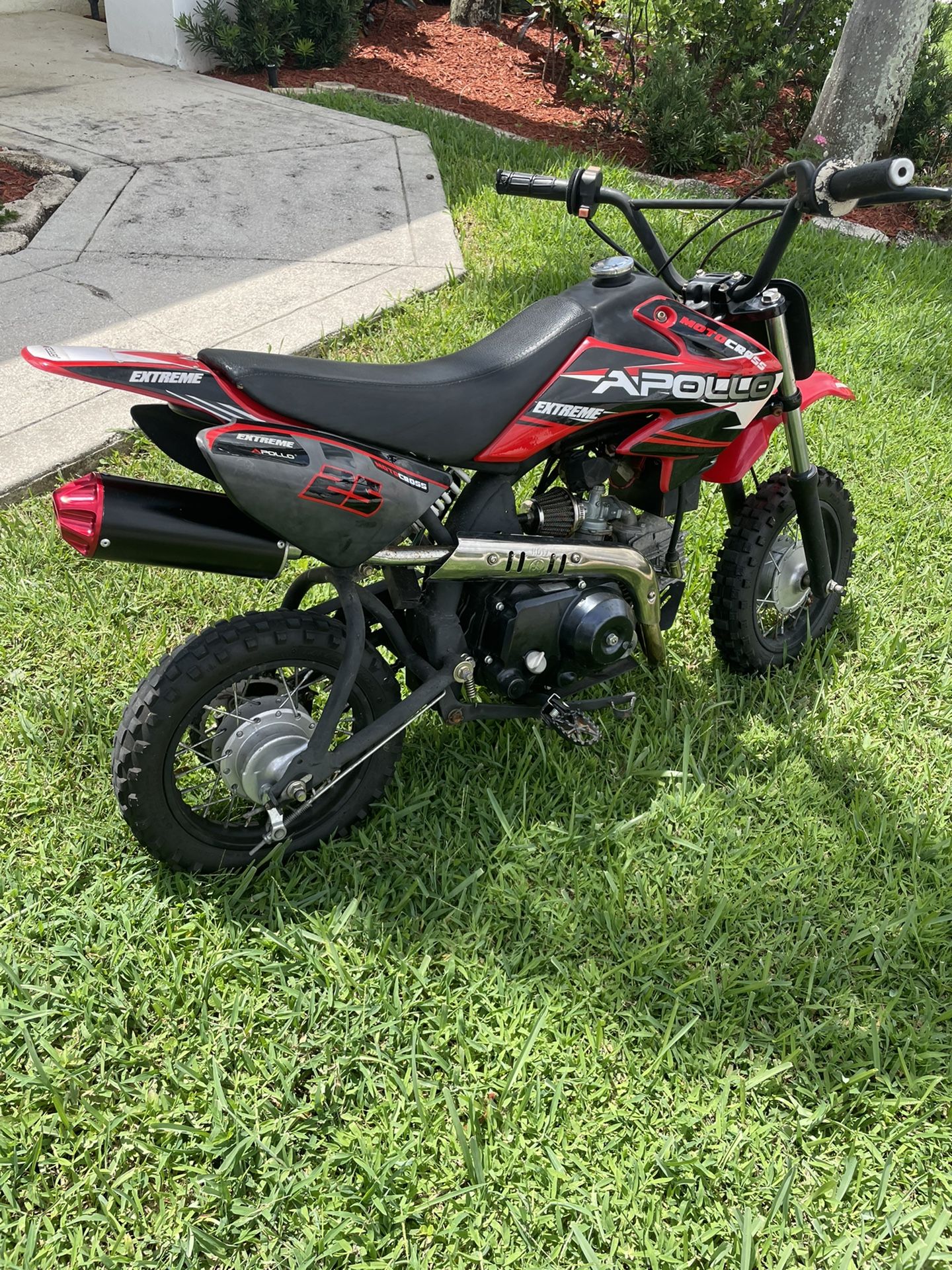 2019 70cc Apollo Dirt Bike