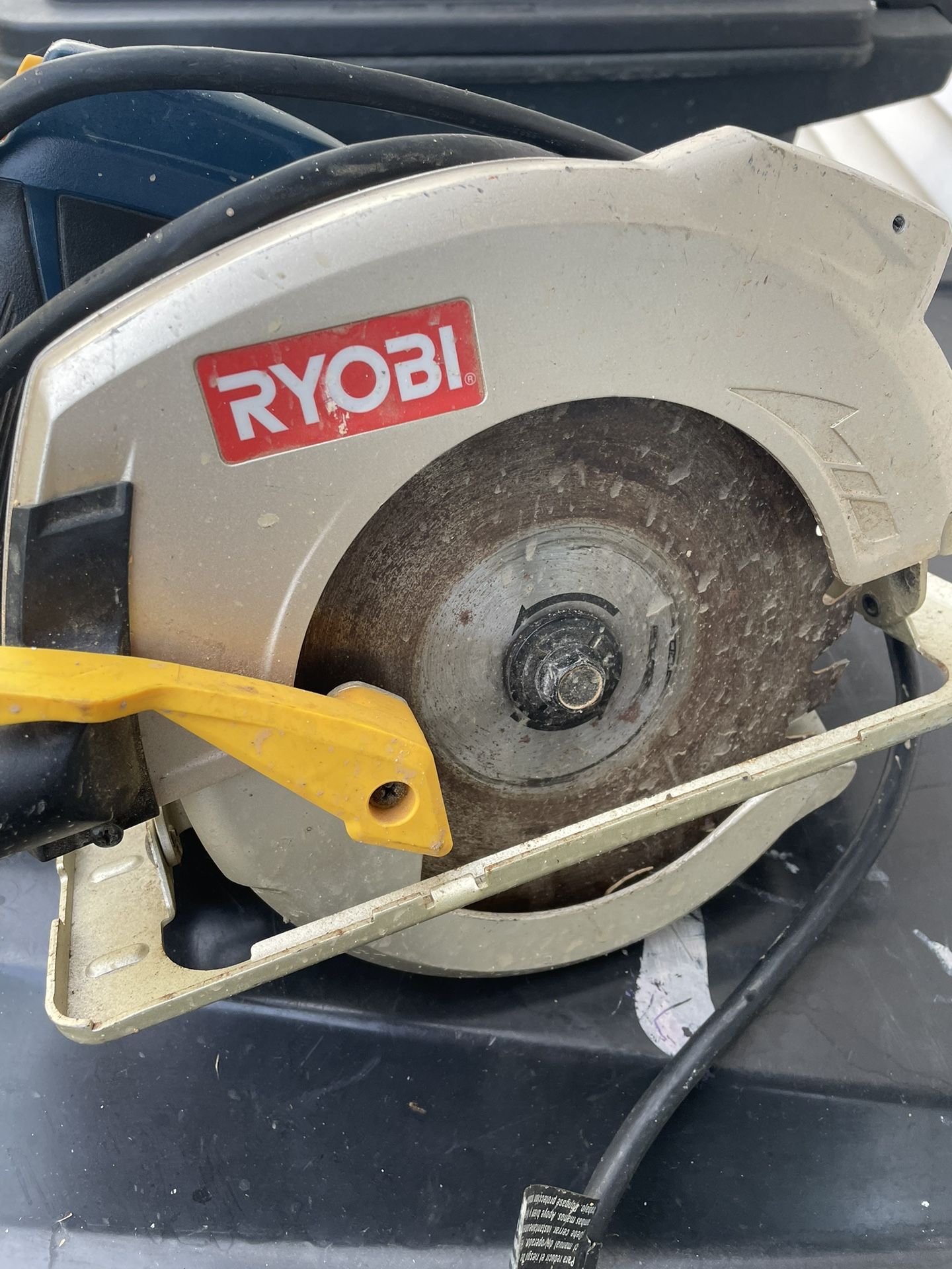 Ryobi 7 1/4 Inch Circular Saw