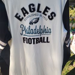 New Philadelphia Eagles Shirt & Beany