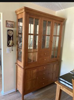 Wooden China Cabinet 