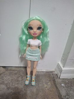 Rainbow High Daphne Minton