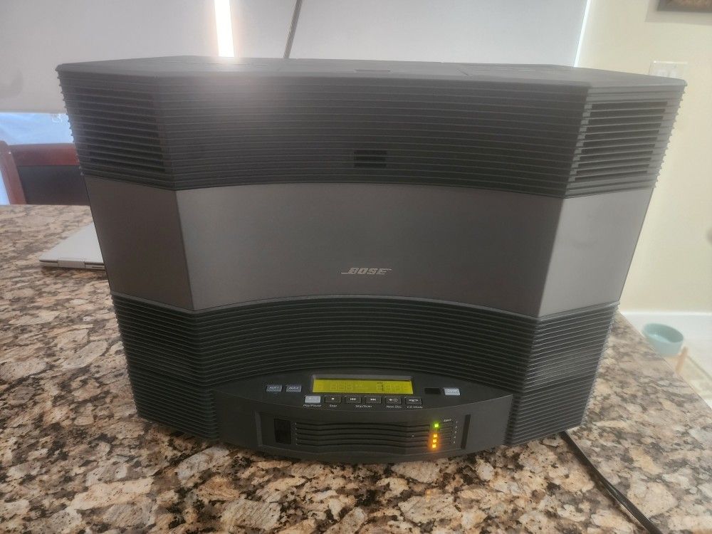 Bose CD3000 Acoustic Wave Music System With Multi Disc Changer