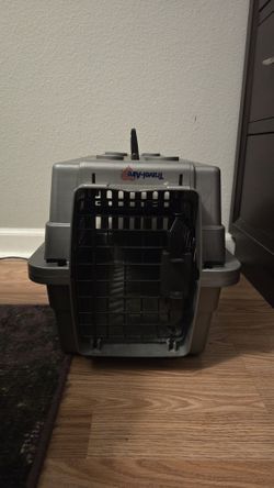 Small Grey Pet Carrier! 