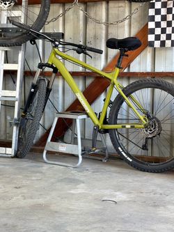 Diamondback Mountain Bike