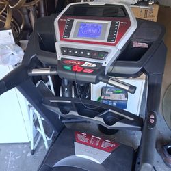 Nice Clean Working Sole F63 Treadmill 