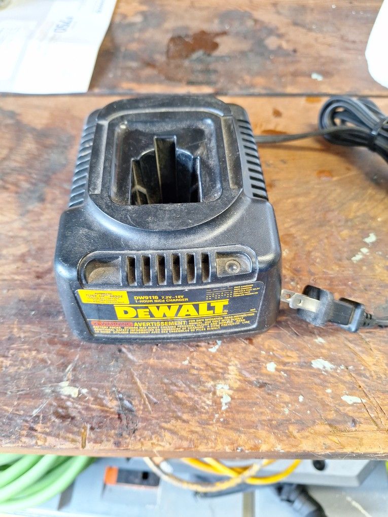 Dewalt Charger