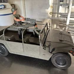2002 GI JOE HUMVEE HASBRO 