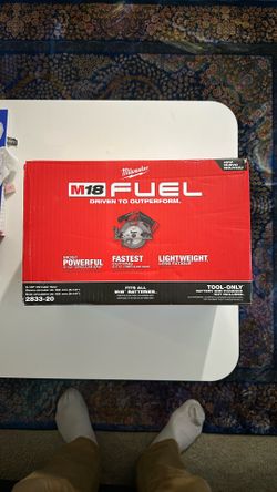 NEW Milwaukee 2833-20 M18 FUEL 6-1/2" Cordless Circular Saw 18V Brushless