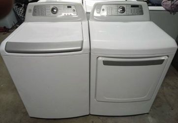 Kenmore Elite washer and dryer set- WE DELIVER!!!