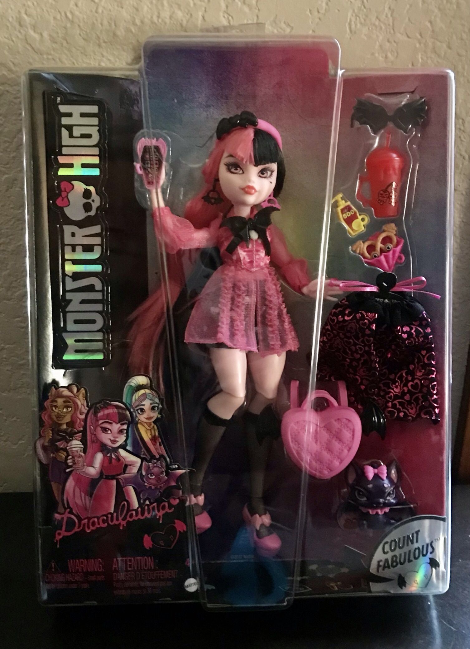 Monster High Draculaura 2022 Reboot G3 Generation 3 NEW & Sealed!