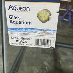 Aqueon 40 Gallon Breeder Fish Tank Aquarium 