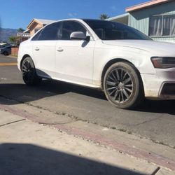 AUDI A4 2014 