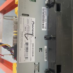 Pioneer Car Stereo !!!!