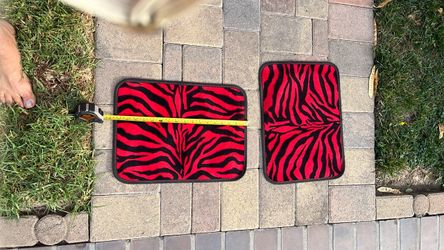 Red tiger pattern car floor mats