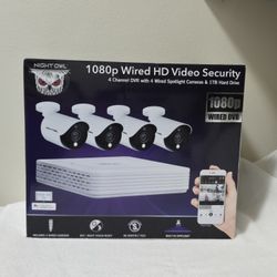Night Owl WMBFC2414L 4-Channel DVR 1TB + 4 Spotlight Cameras 1080p Security NIB
