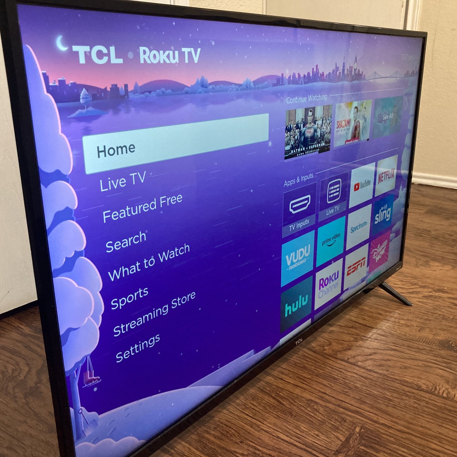 TCL Roku TV 43 inchs