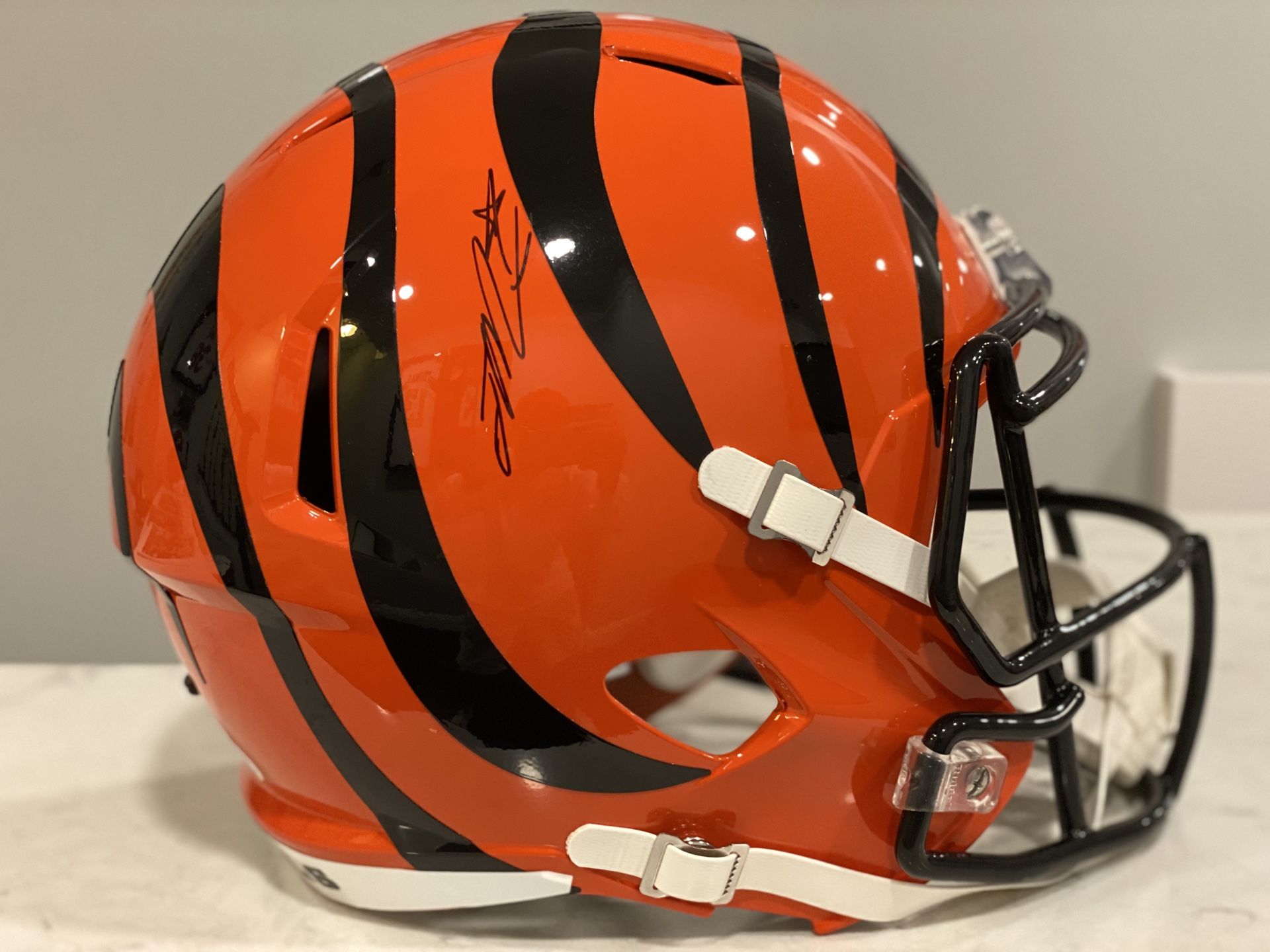 Joe Mixon signed speed replica. Clean! With COA