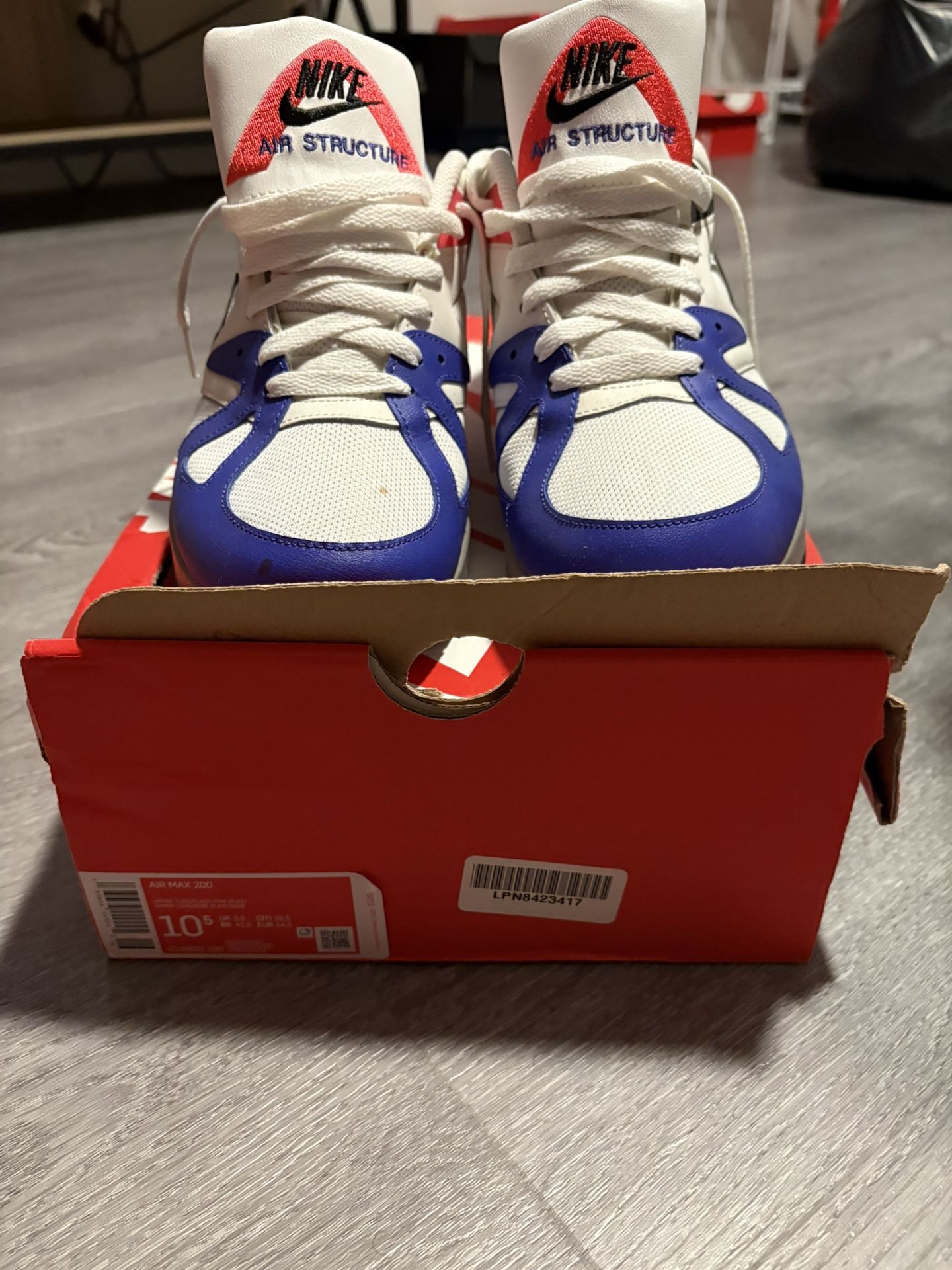 Nike Air Structure