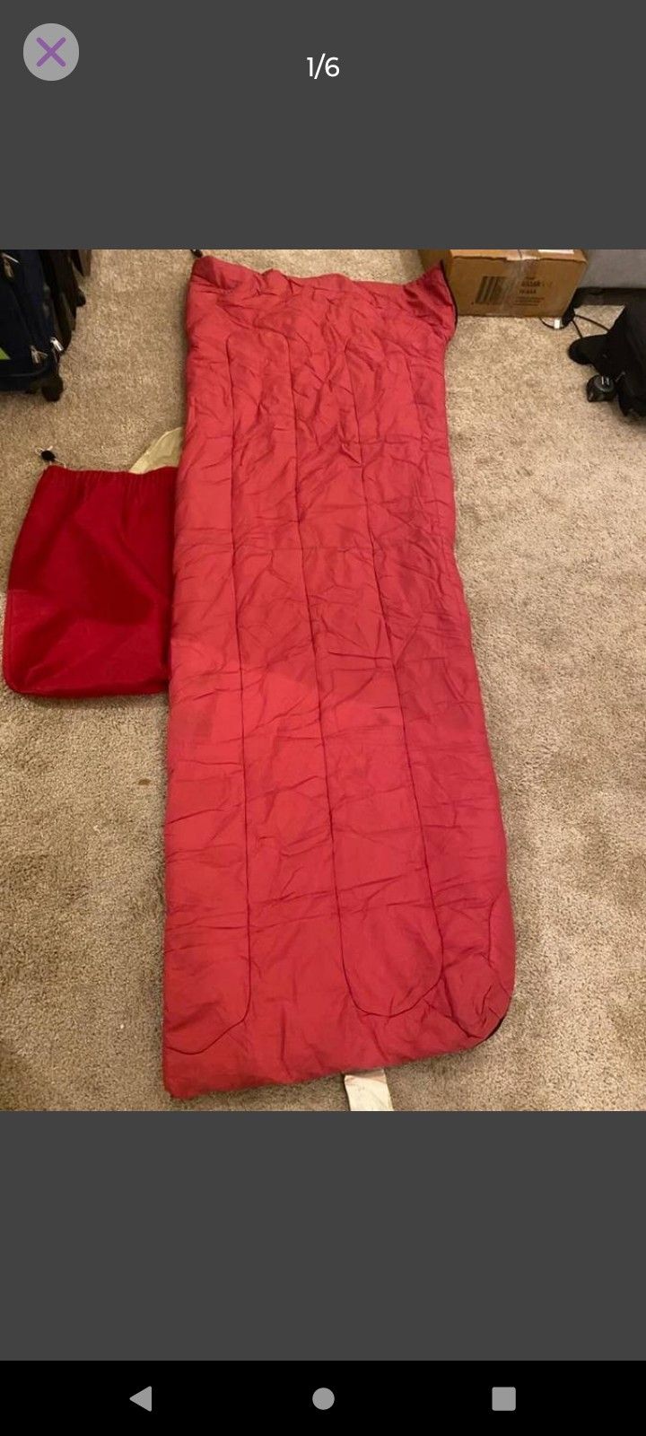 Du pont hollofill Sleeping bag, 80"LX56"WX0.5"T
W/ Zipper. No blemishes, rips. Zipper functions well.