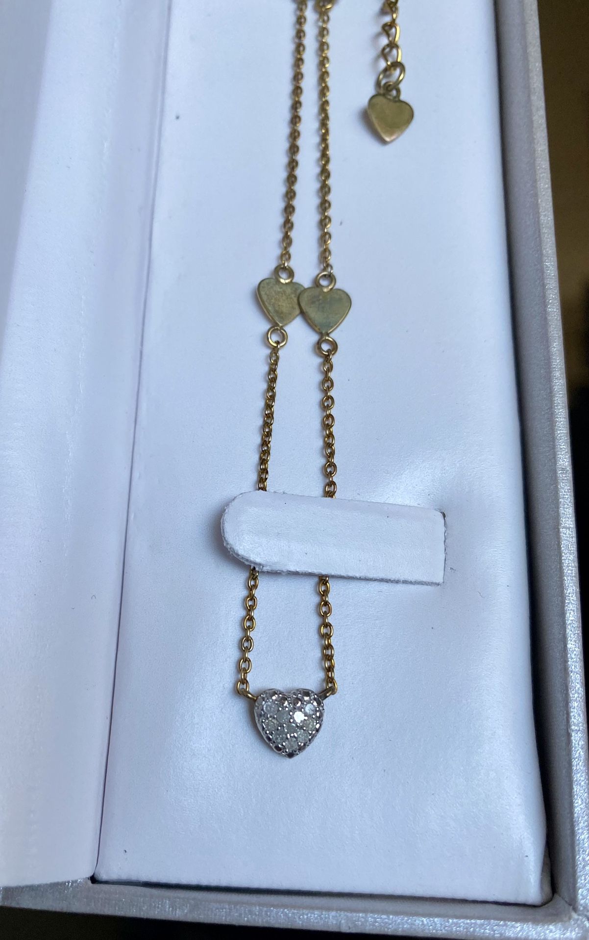 *NWT* .10CTW Diamond Pavé Heart Necklace Gold over Silver