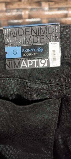 Apt. 9 Skinny Leg Modern Fit Jeans Size 8