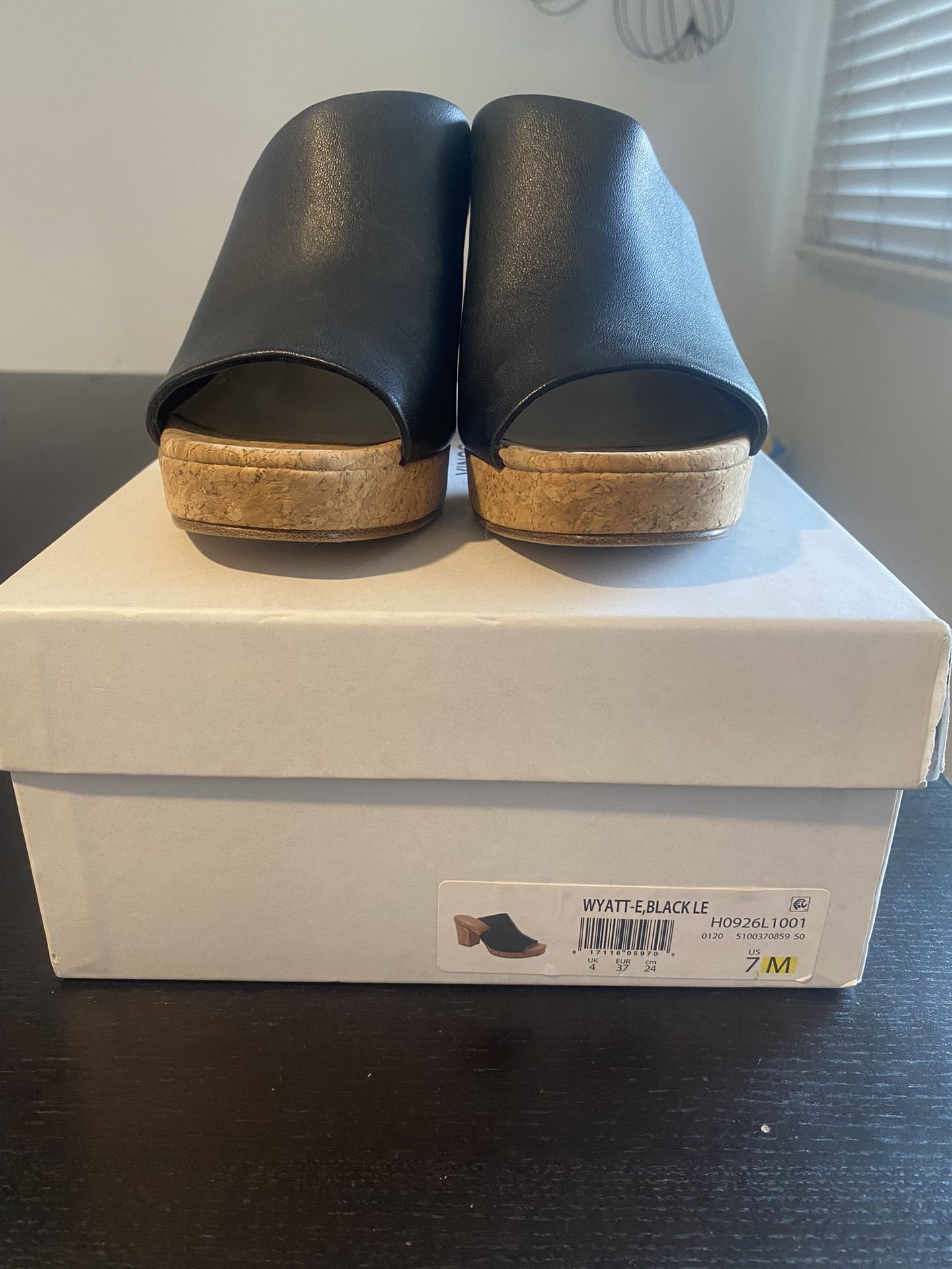 Vince Wyatt-E, Blk LE Heels