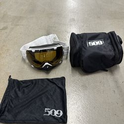 509 - Goggles - Ladies - Snowboarding- Skiing - Snowmobile