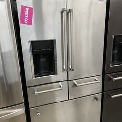 Kitchen Aid 5 Door In Stainless Steel Used With Platinum Interior
