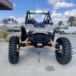 Custom Polaris RZR PRO XP PREMIUM