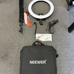  Neewer 18 inch 55W 5500K LED Ring Light Kit