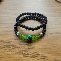 Bracelets 