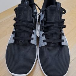 Reebok Men’s Hydrorush TR Size 9.5 Black & Gray Cross Training Shoes Sneaker