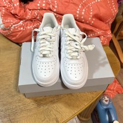 Size 7 Nike Air Force Size 7 Men