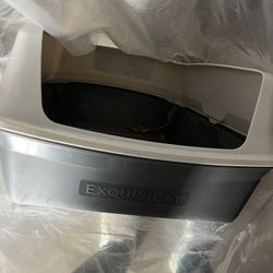 Cat Litter Box 