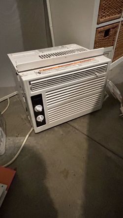 Window Air Conditioner Unit