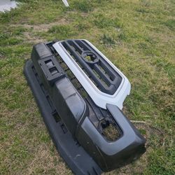 2016 - 2022 TOYOTA TACOMA FRONT BUMPER COVER OEM 52119-04240