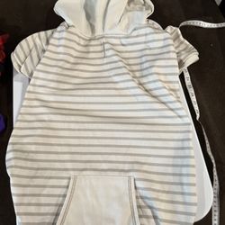 New XL Dog Hoodie 