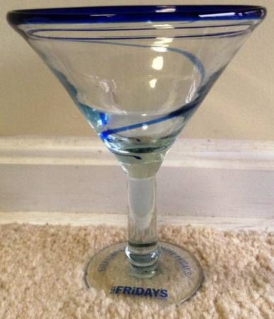 Nice Collectible TGI Friday Martini Cocktail Glass Large - Clear/Blue